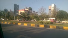 Shaukat Khanum Hospital park lahore