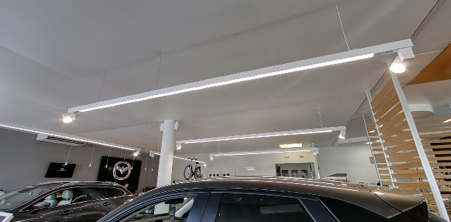 BMG Goworowski Autoryzowany Dealer Mazda - Sprzedawca samochodów