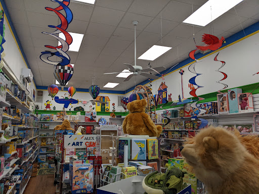 Toy Lab - Visual