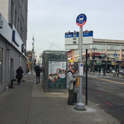 Broadway/Steinway St