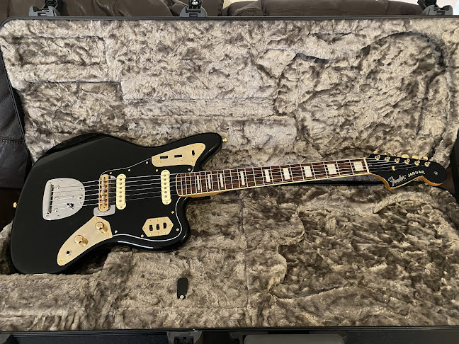 CJS Guitars - Guitar services