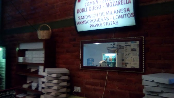 Otro Lugar Pizzeria, Author: ariel landro