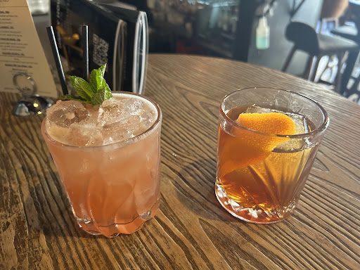The Alibi Bourbon & Cocktail Lounge - Thumbnail
