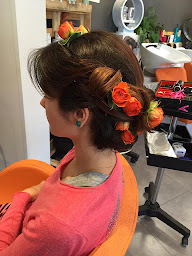 Photo n°6 de Quatorze Boulevard à Cazères (Salon de coiffure)