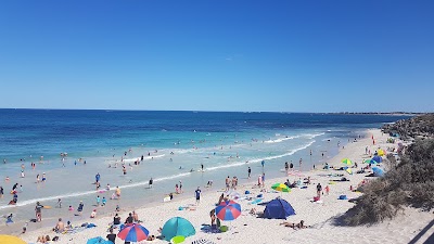 Photos of Bay 33