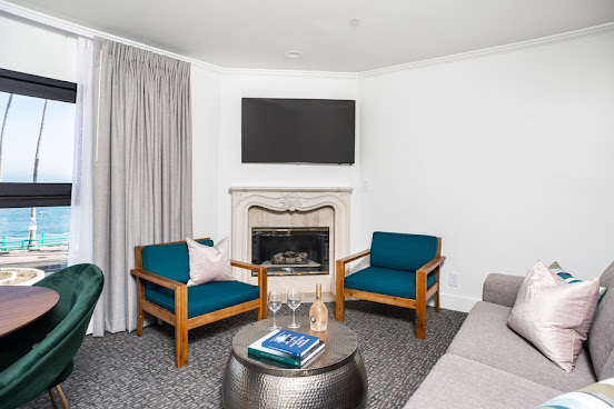 Bellanca Hotel by null