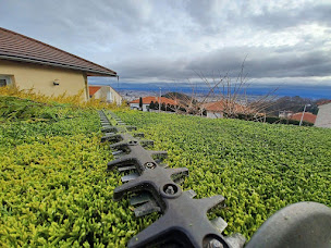 Photo n°13 de Agence Jardinage à Le Cendre (Architecte paysagiste)