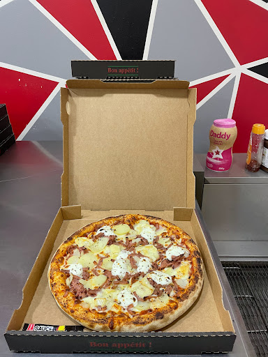 Photo 2 - La Tour de Pizz'