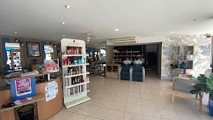 Photo n°2 de Salon Matoris à Pont-de-l'Arche (Salon de coiffure)