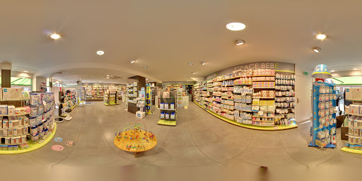 PHARMACIE LUTTUN