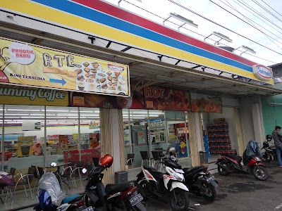 Photos of Indomaret Hybrid Piyungan