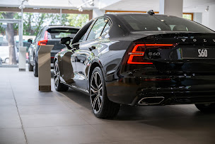 Photo n°13 de VOLVO NANTERRE ACTENA AUTOMOBILES à Nanterre (Garage automobile)