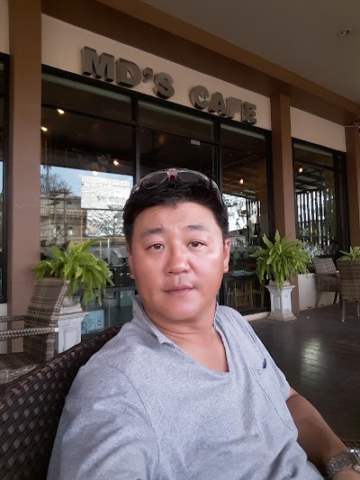 Photos of MD`s Caf&eacute;