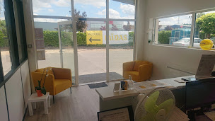 Photo n°4 de A+GLASS MASSIEUX à Massieux (Atelier de réparation automobile)