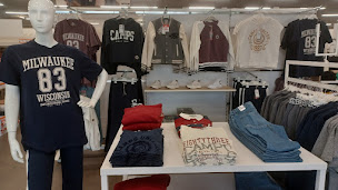 Photo n°4 de GEMO LANNION Chaussures et Vêtements à Lannion (Magasin de vêtements pour femmes)