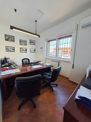 AXA Assicurazioni FIUMAS S.R.L. Gallery - Italy