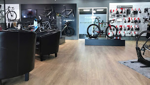 Photo n°28 de Obo-Bike Nantes - Specialized à Orvault (Magasin de vélos d'occasion)