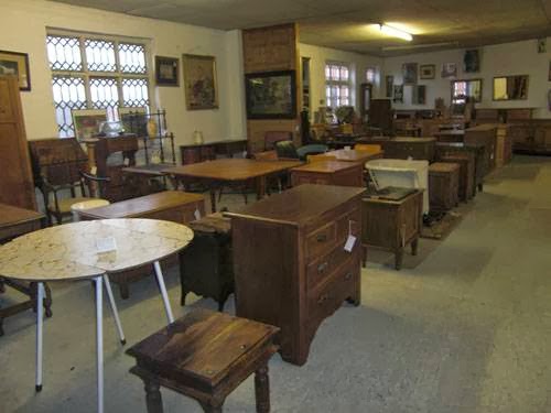 Whatnot Antiques and Collectables - Thumbnail