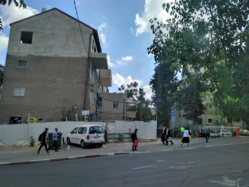 HaRav Tsvi Yehuda/Herzl Boulevard, Author: Alla Anatot
