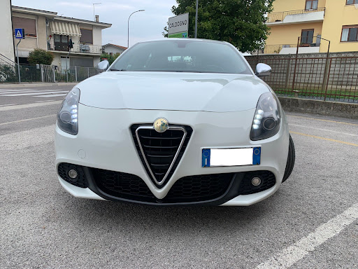 Auto A.V - Visual