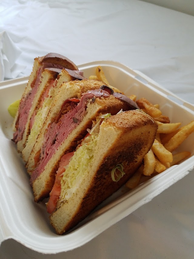 Mike's Food & Spirits