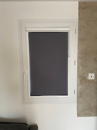 Photo n°41 de Monsieur Store Nîmes - NEMAUSUS FERMETURES à La Rouvière (Fournisseur de fenêtres)