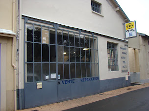 Photo n°10 de GARAGE SIMAC AUTO à Chazelles-sur-Lyon (Garage automobile)