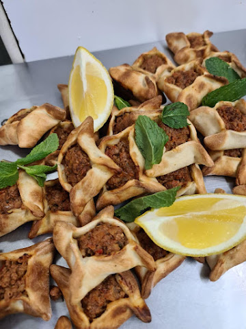 Zeit & Zaatar - Ealing by null