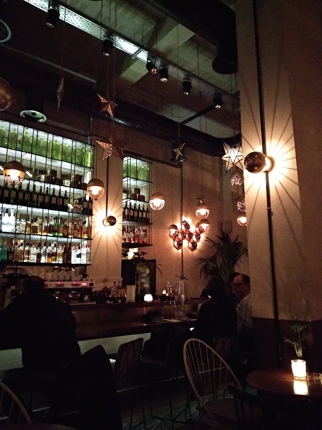 DANDELION gastro - winery café
