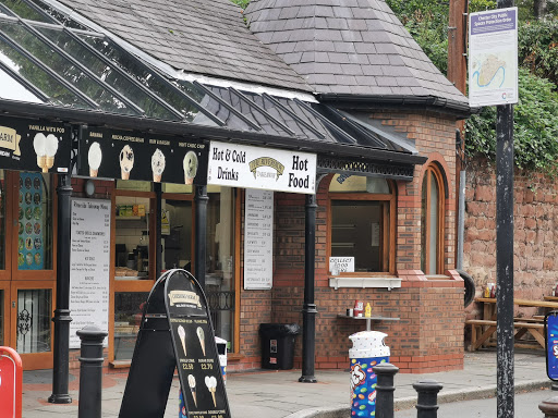 Riverside Takeaway
