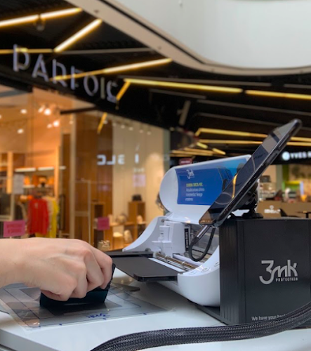 3mk/ smartSPOT Katowice Galeria Katowicka - szkła i folie do telefonów z montażem - Sklep z telefonami komórkowymi