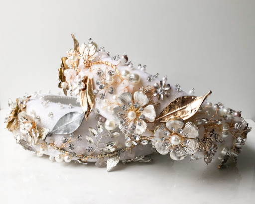 Garter & Veil - Thumbnail