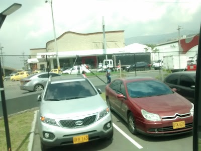 Photos of Auto Sura Mall R&iacute;o 10