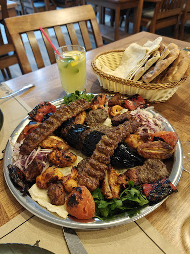 Şark Köşesi Restaurant | Kebap, Pide, Lahmacun ve Deniz Mahsulleri | Bodrum