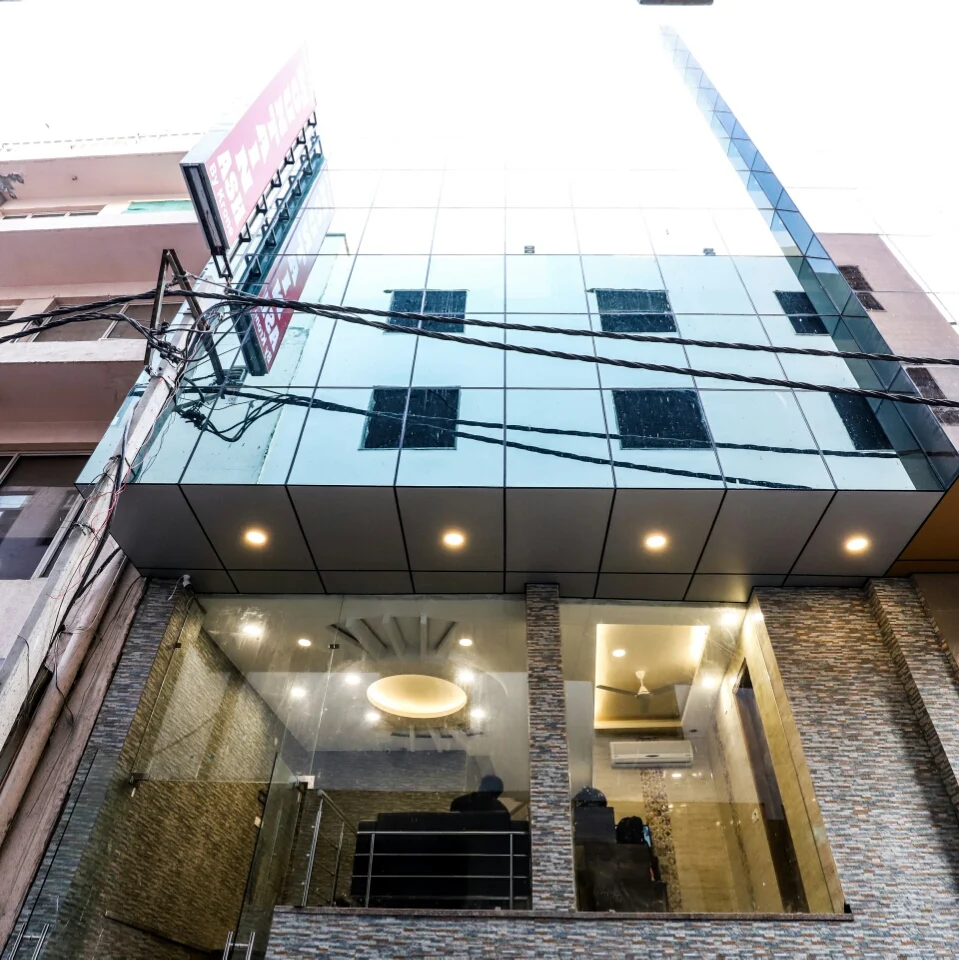 Hotel Krone Delhi