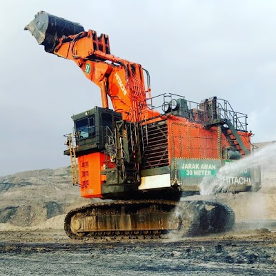 Photos of Bays 11 BIG MACHINE