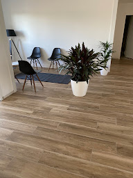 Photo n°5 de Dr. Tsenkoff Natacha à L'Isle-Jourdain (Dentiste cosmétique)