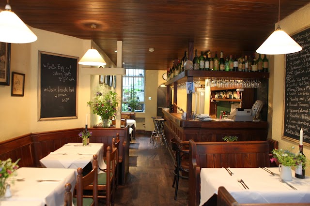 Andrew Edmunds Restaurant