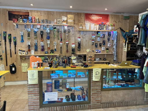 Al Coxinillo Climbing Shop - Thumbnail