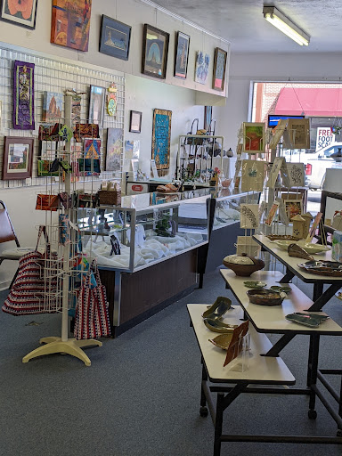 Three Rivers Art Center (TRAC)