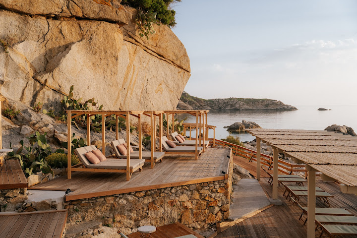 LA GUARDIA Hotel by null