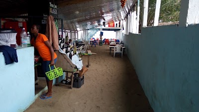 Photos of Le Tunnel