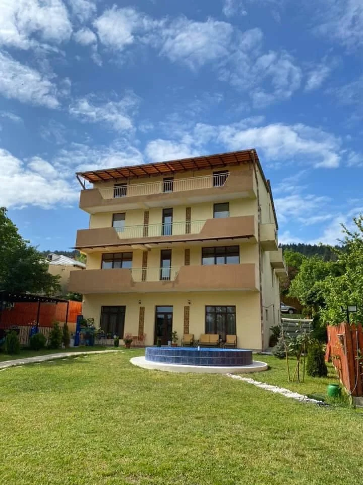 Hotel Legiandro Surami