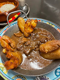 Photo n°11 de L'ApArTé Bistro à Puilaurens (Boutique de cadeaux)