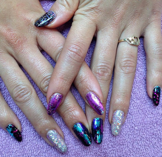 Couture Nail Studio At Sola Salon interior view