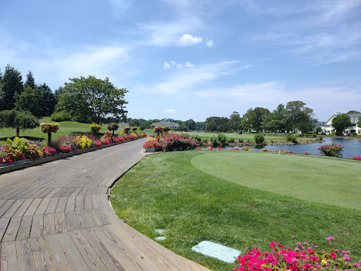 Baywood Greens Logo