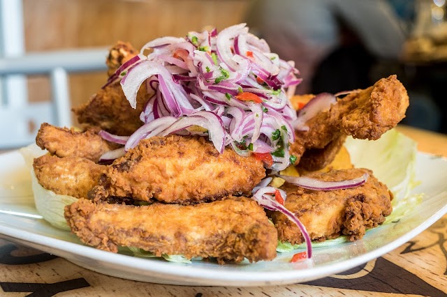Pollo y Carbón