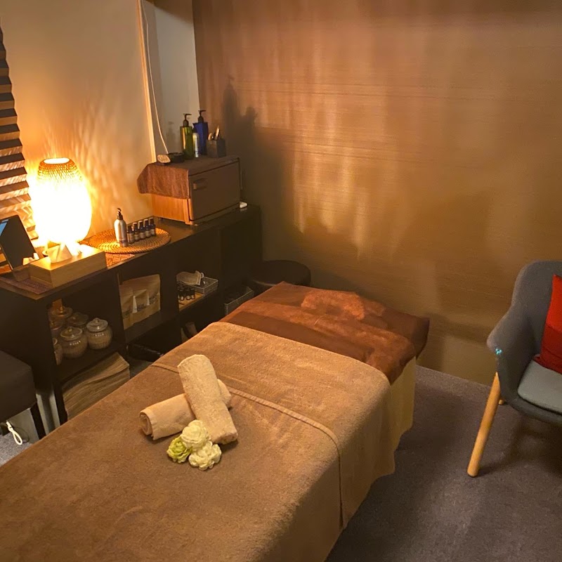 Ge黄土よもぎ蒸し×経絡リンパ 巡美活サロン中野店