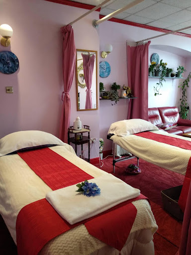 Deena Thai Massage & Reiki Healing Centre