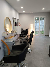 Photo n°4 de Trésor de Couleurs à Foug (Salon de manucure)